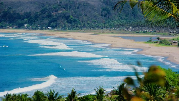 Pantai Karang Taraje Sawarna